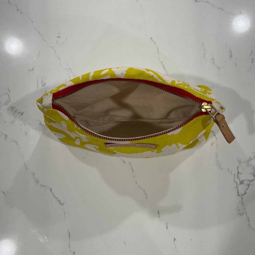 Erin Flett yellow butterfilies make up bag - Picture 4 of 8
